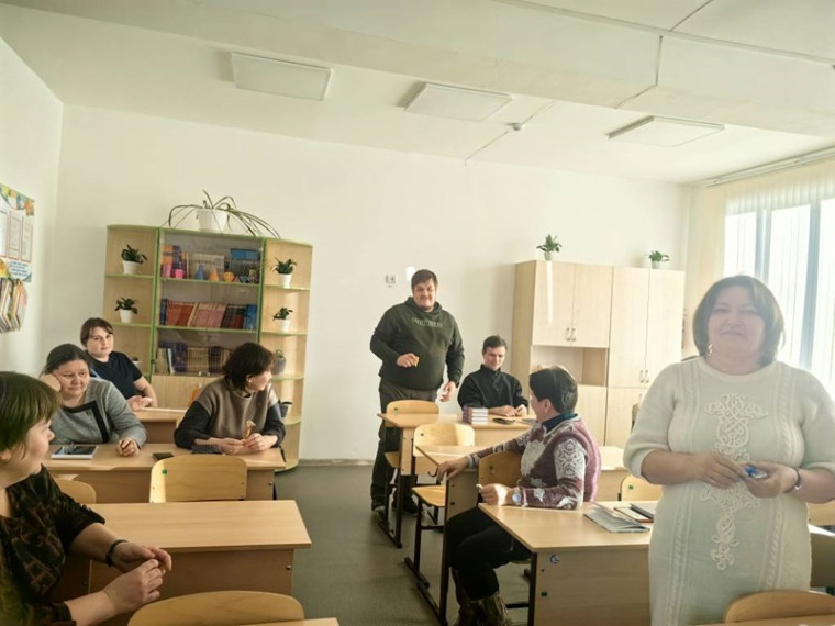 Семинар для педагогов "Психологические приемы для улучшения эмоционального состояния несовершеннолетних".